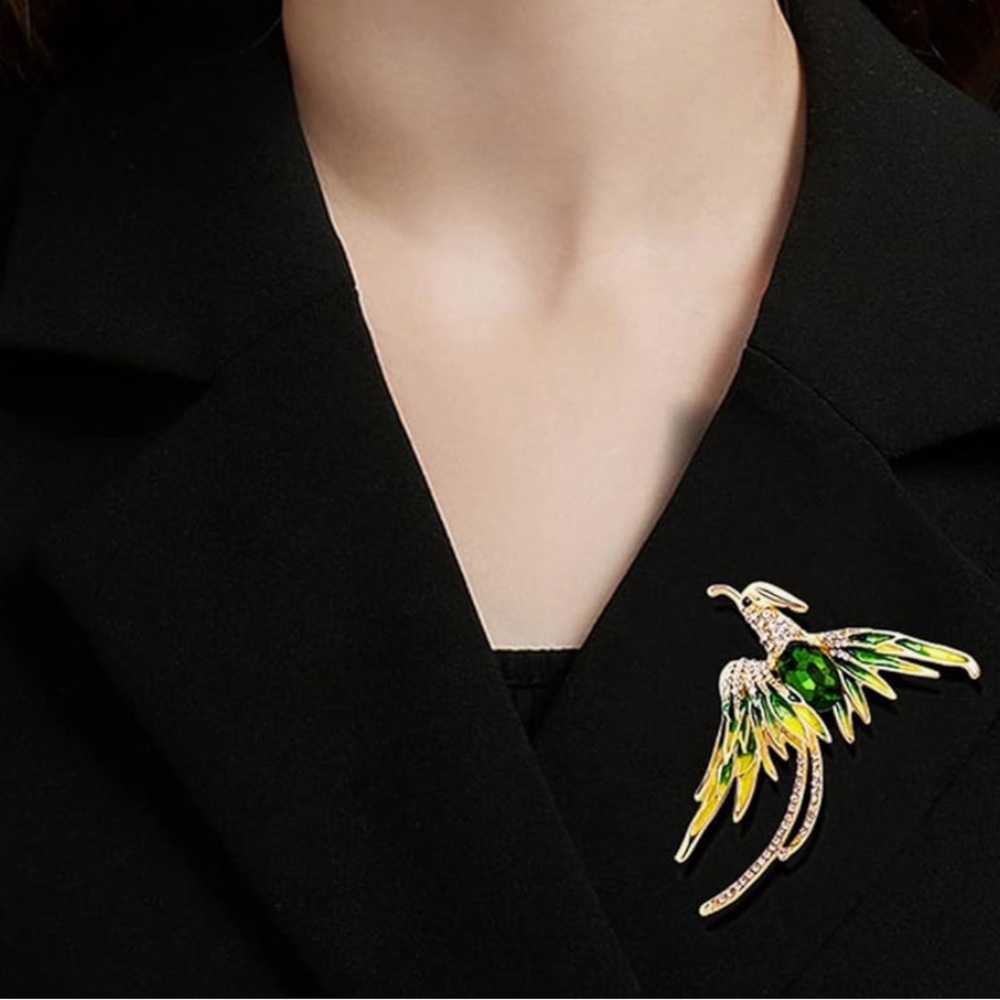 phoenix brooch new 🌺 3x15”